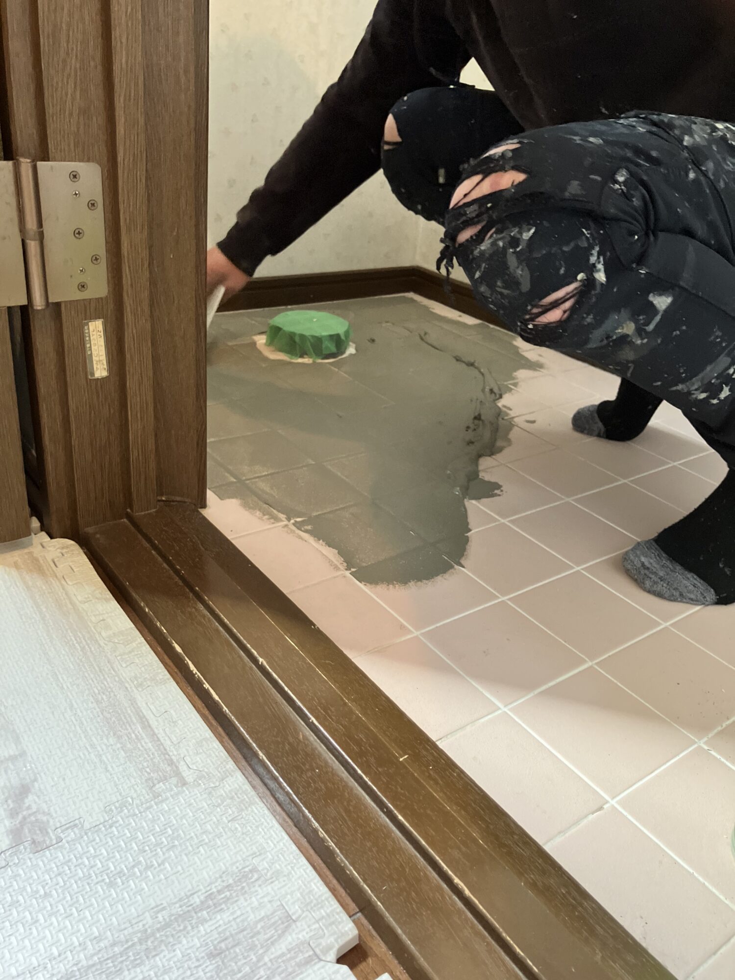 トイレの床が変わるまで＊