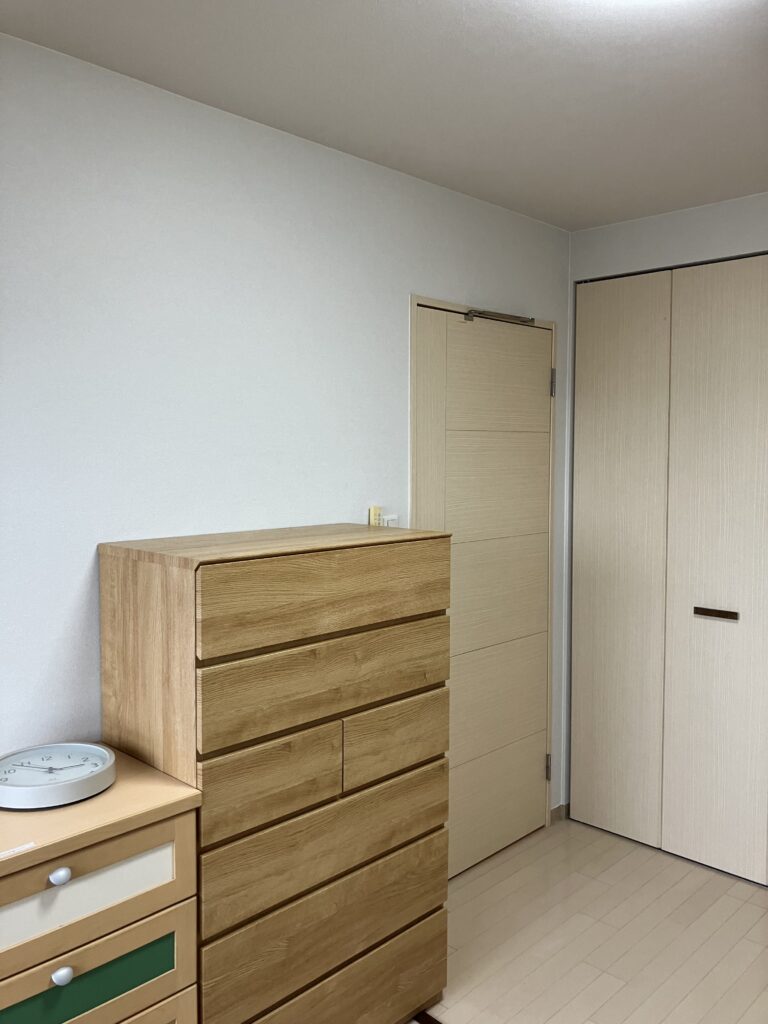 お子様の成長に合わせたお部屋のクロス貼替え